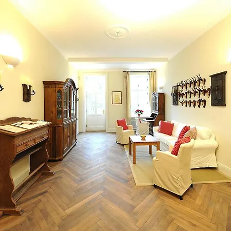 Gutshaus Zicker In Garz