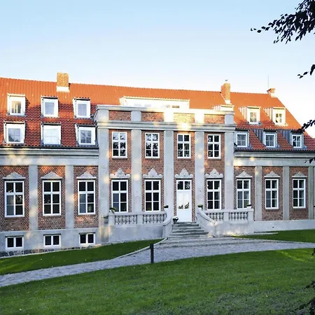 Gutshaus Zicker In Garz Casa de Férias Garz (Rugen)